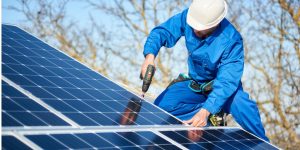 Installation Maintenance Panneaux Solaires Photovoltaïques à Arbis